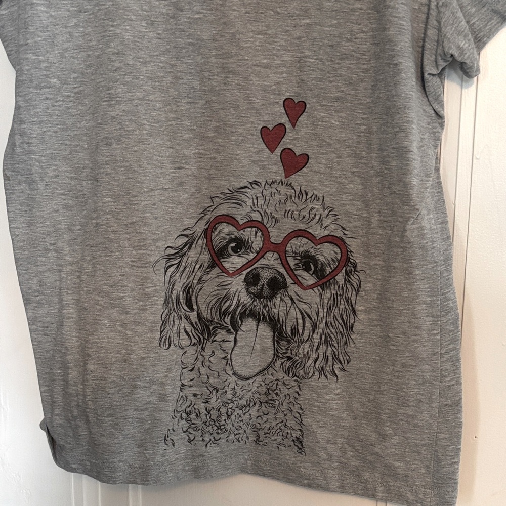 Inkopious Gray Doodle Dog Tee with Heart Glasses